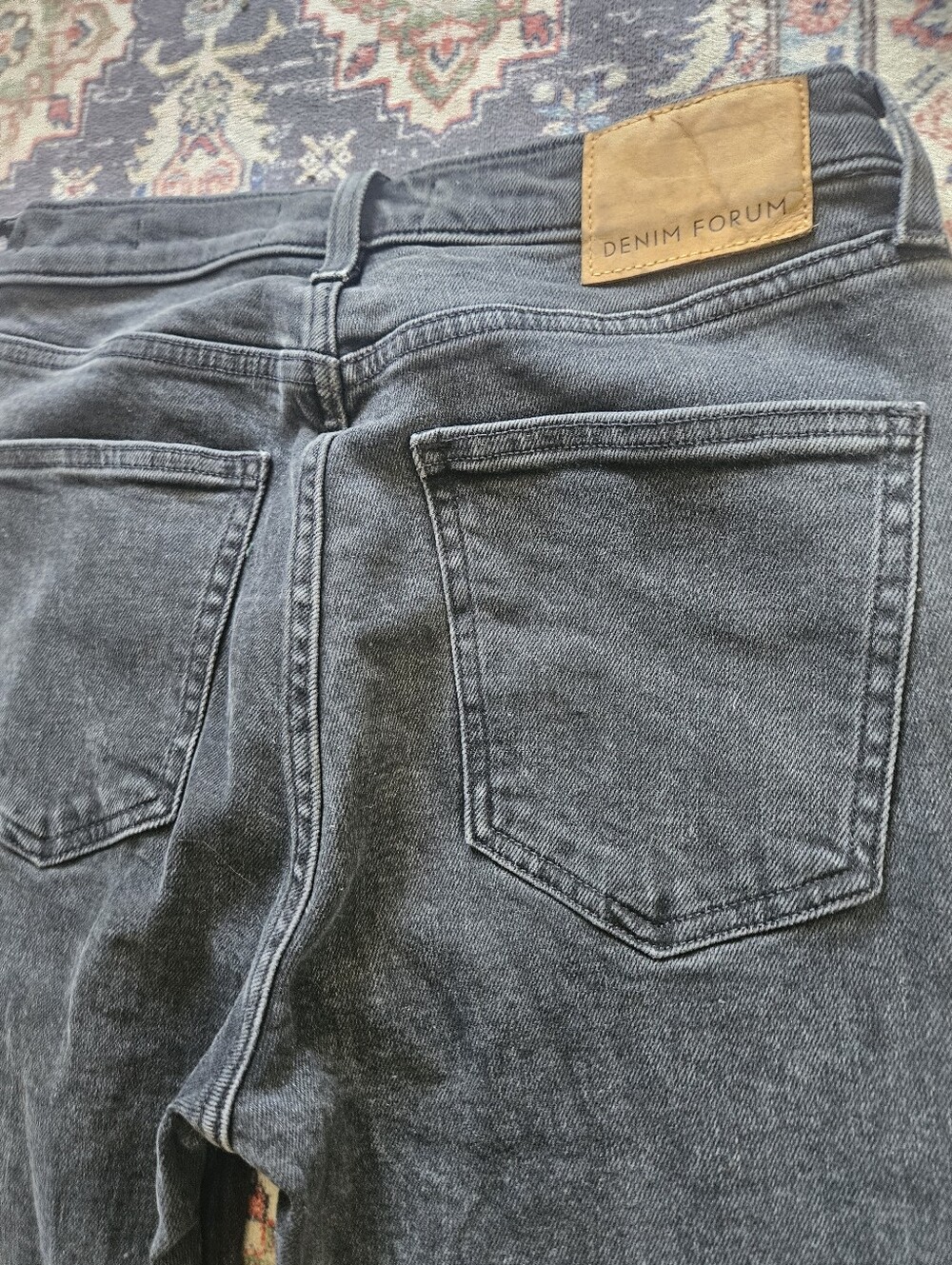 Denim Forum Yoko high-rise slim jeans in a black wash. 27. - Picture 13 of 14